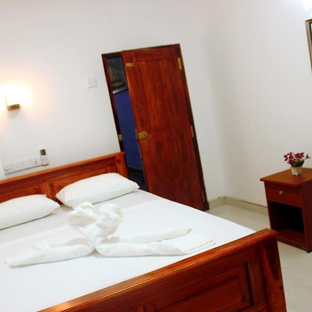 Hotel Camorich Tissamaharama Exteriér fotografie
