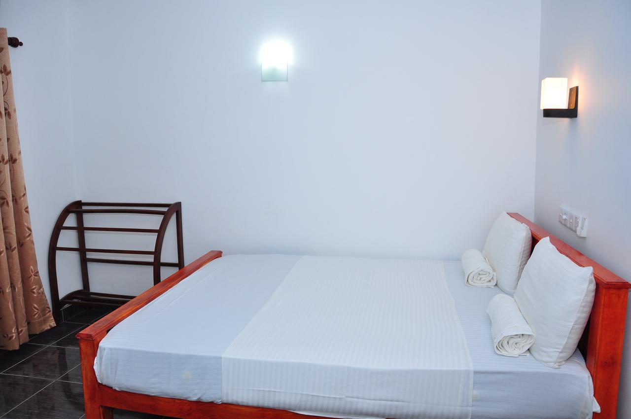Hotel Camorich Tissamaharama Exteriér fotografie