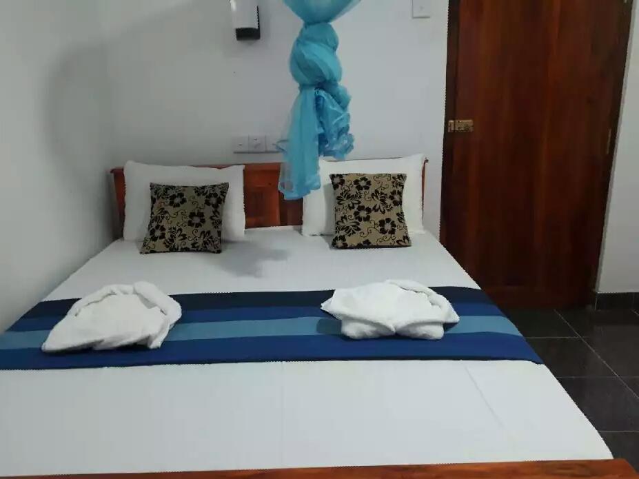 Hotel Camorich Tissamaharama Exteriér fotografie