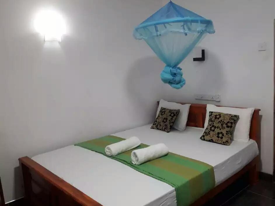 Hotel Camorich Tissamaharama Exteriér fotografie